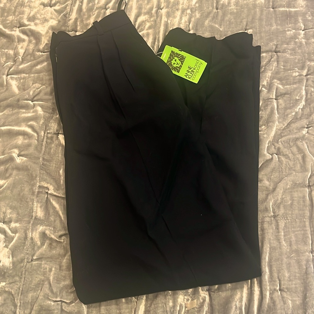 Anne Klein Vintage Deadstock 100% Wool Dress Pants (Size 8)